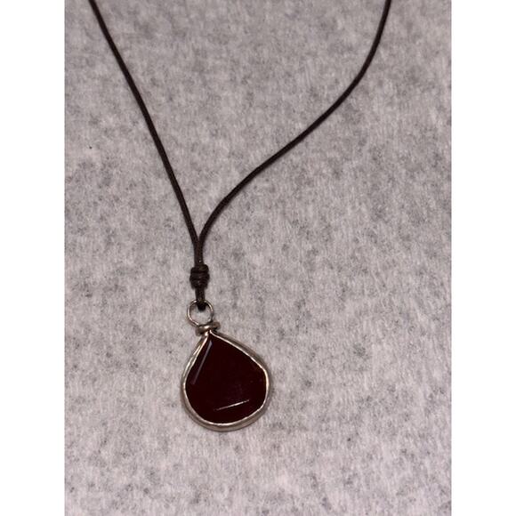 NWT Peyote Bird Free Spirit Genuine Carnelian Quartz Teardrop Pendant Necklace - Picture 2 of 6